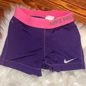 nike pros xs
